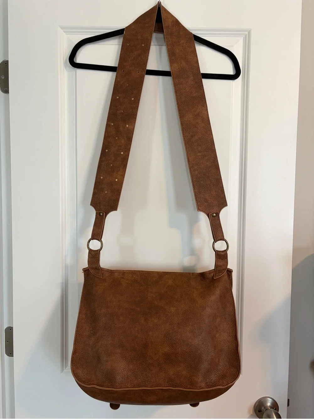 Star Wars Galaxy's Edge Chewbacca Bandolier Messenger Bag - AS IS